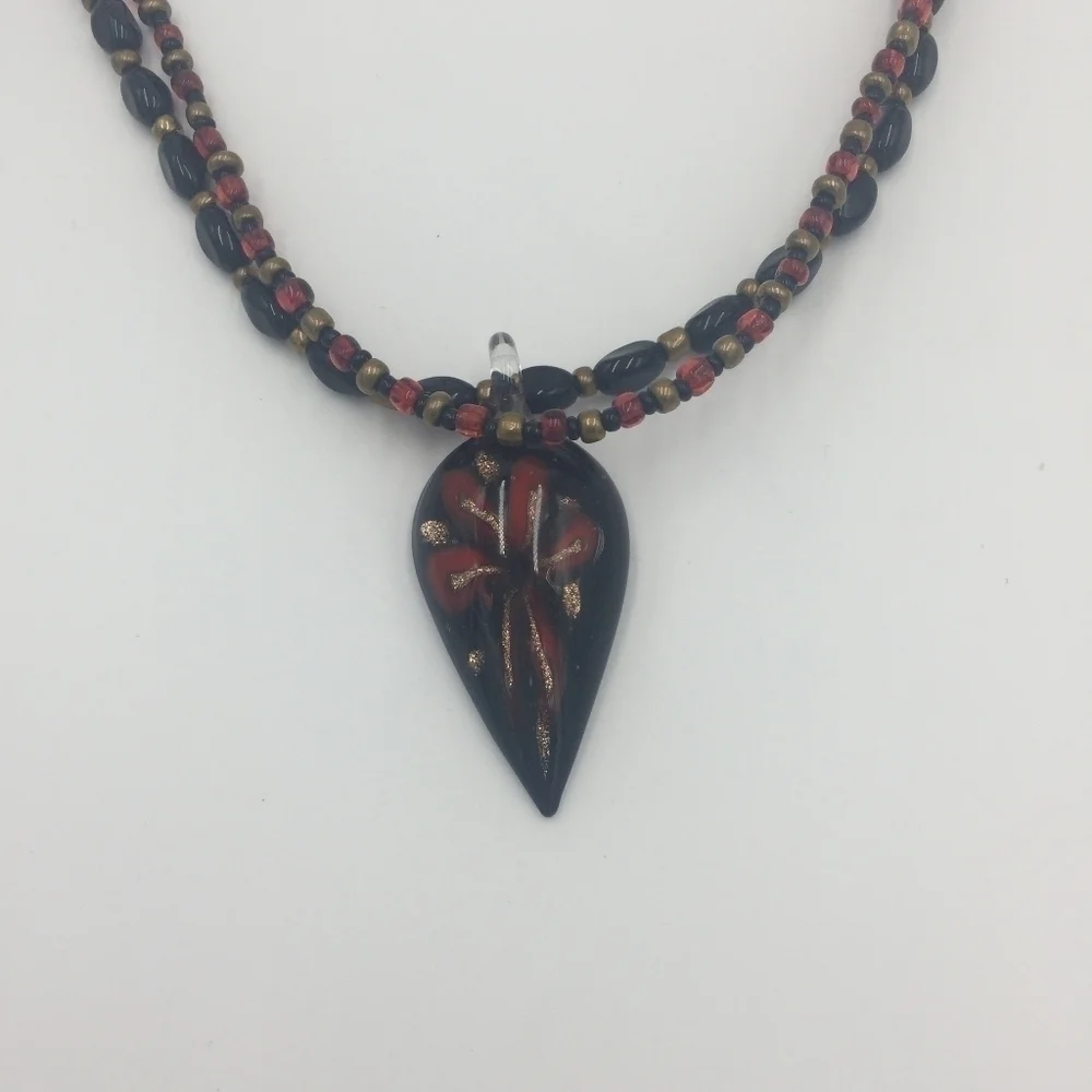Handpainted Pointed Pendant Beaded Necklace Red